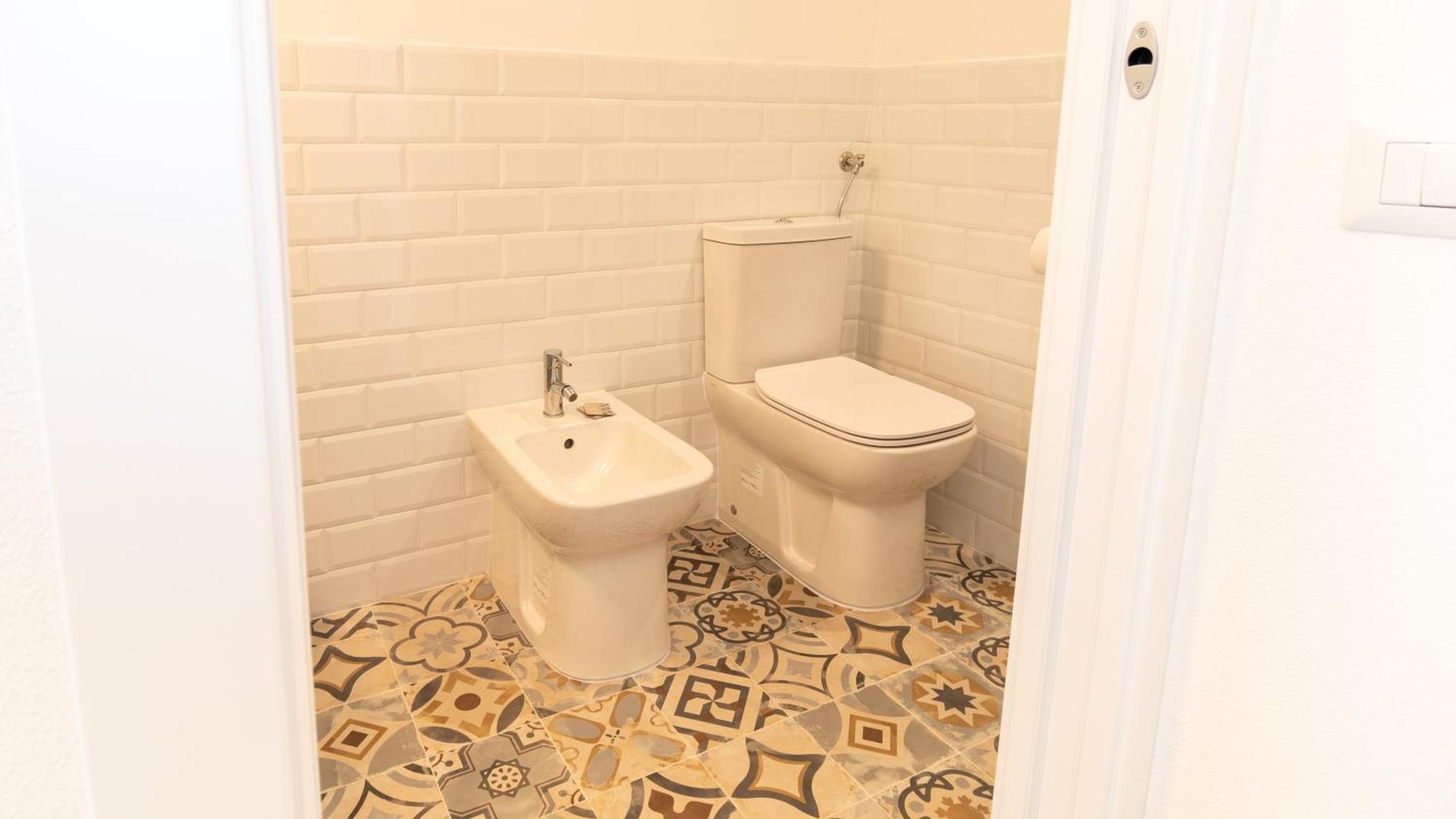 Ceramic Rooms Oristano Bagian luar foto