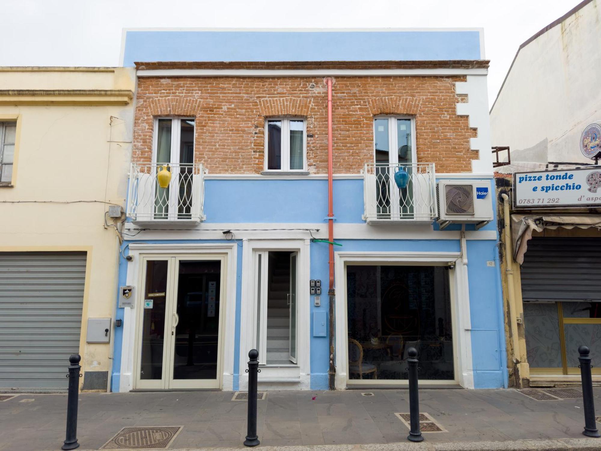 Ceramic Rooms Oristano Bagian luar foto